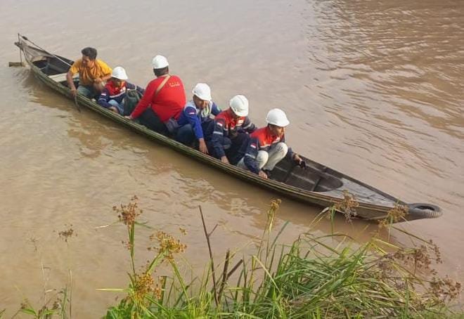 BreakingNews Perahu Kelotok Tenggelam Di Dikanamit 2 Selamat Dan 4