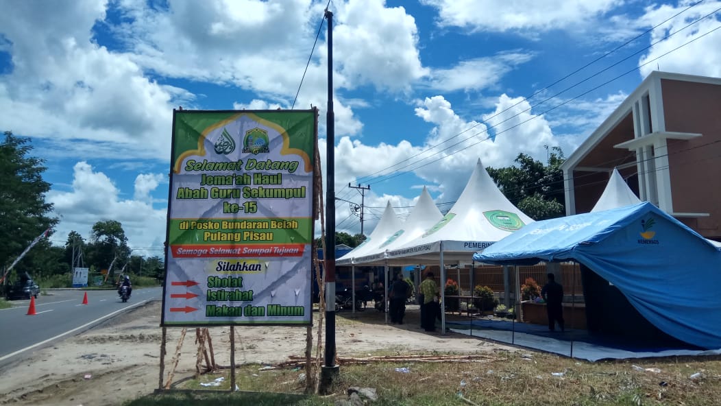 rest area jemaah haul guru sekumpul di pulang pisau