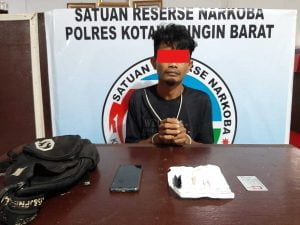 Sabu Disimpan dalam Sekring Lampu