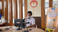 Sekda Jadi Penyiar di RRI