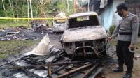 1 Unit Rumah, 2 Buah Mobil,  dan 1 Motor Hangus Terbakar