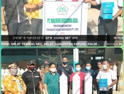PT Makmur Bersama Asia Serahkan Bantuan Tabung Oksigen ke RSUD DR. H. Soemarno Sostroatmodjo Kapuas