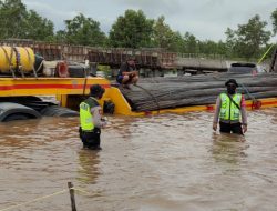 Banjir Bukit Rawi Bertahan 1 Meter