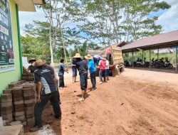 Guru dan Siswa MAN 1 Pulpis Gotong Royong Tingkatkan Imun