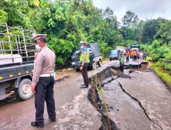 Jalan Muara Teweh-Banjarmasin Nyaris Putus