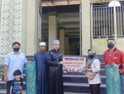 CITIMALL PANGKALANBUN SERAHKAN KARPET SAJADAH SEBANYAK 10 ROLL UNTUK 5 MASJID DI SEKITAR MALL