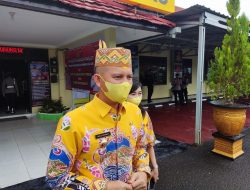 PECAHKAN REKOR MURI-HUT Gumas Pasang 5.020 Spanduk Perangi Narkoba