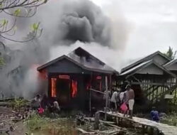 Ditinggal Kerja, Rumah Buruh Sawit Terbakar