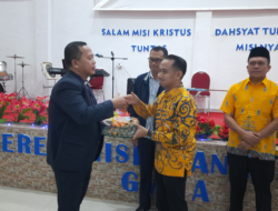 Wali Kota Palangka Raya Safari Natal ke Gereja Misi Amat Agung