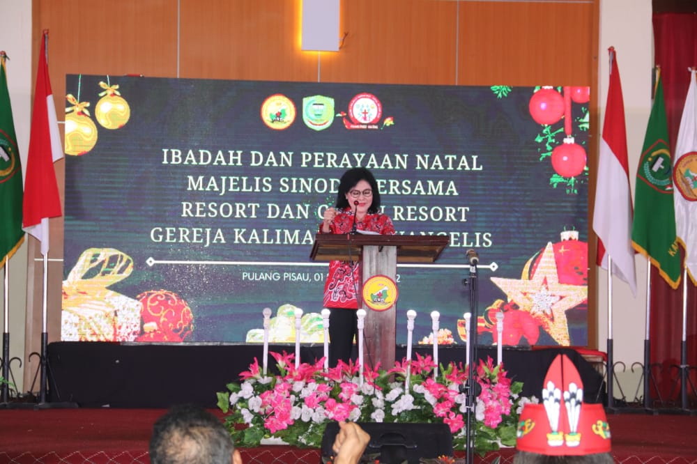 Sidang Ii Majelis Sinode Gke Ditutup Dengan Perayaan Natal Tabengan