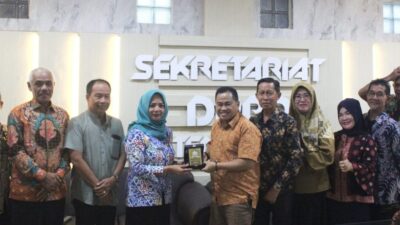 Setwan Barut Terima Kunjungan DPRD Batola