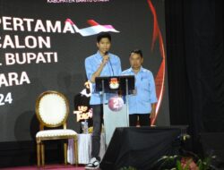 AGI-SAJA Tampil Ciamik, Kuasai Debat Perdana